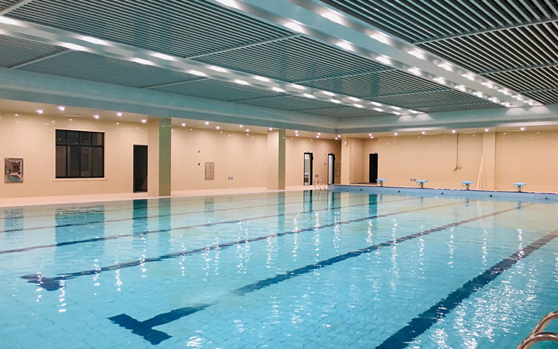 湖師大附屬德山學(xué)校-泳池項(xiàng)目案例鑒賞實(shí)拍圖