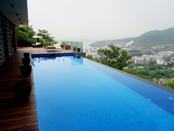 私家別墅無邊際泳池