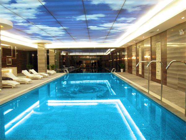 游泳池循環(huán)水泵選型,游泳池循環(huán)水泵,游泳池水泵